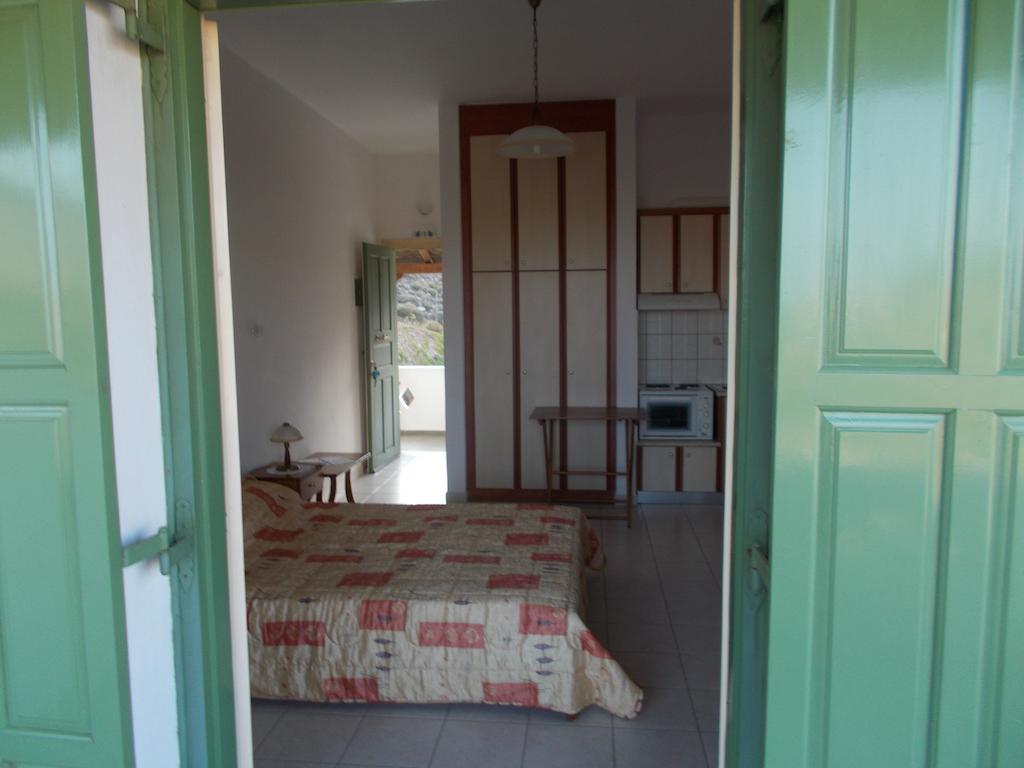 Studios Marianna Skyros Habitación foto